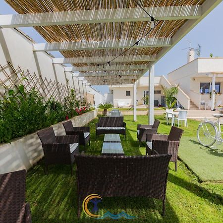 Villa Leonardo San Foca - Room, Pool & Restaurant Dış mekan fotoğraf