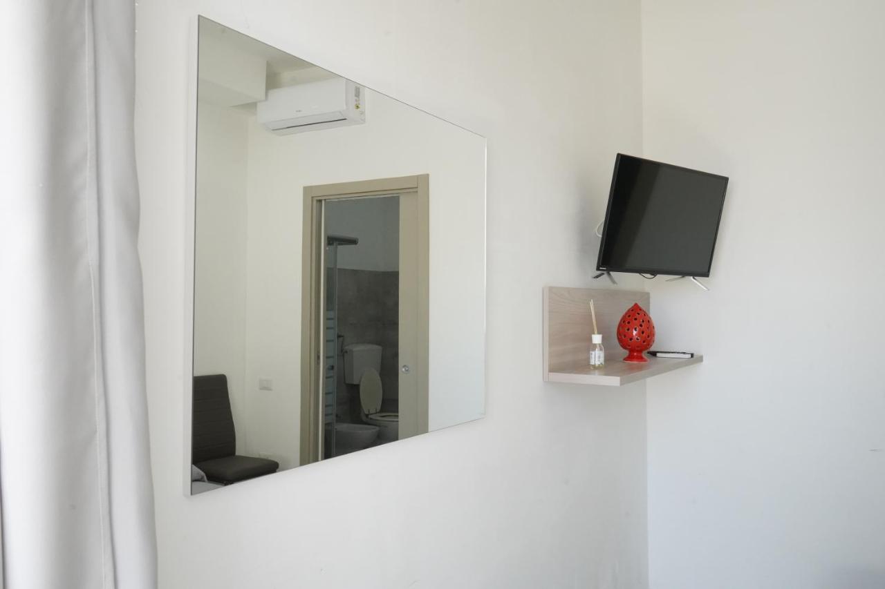 Villa Leonardo San Foca - Room, Pool & Restaurant Dış mekan fotoğraf