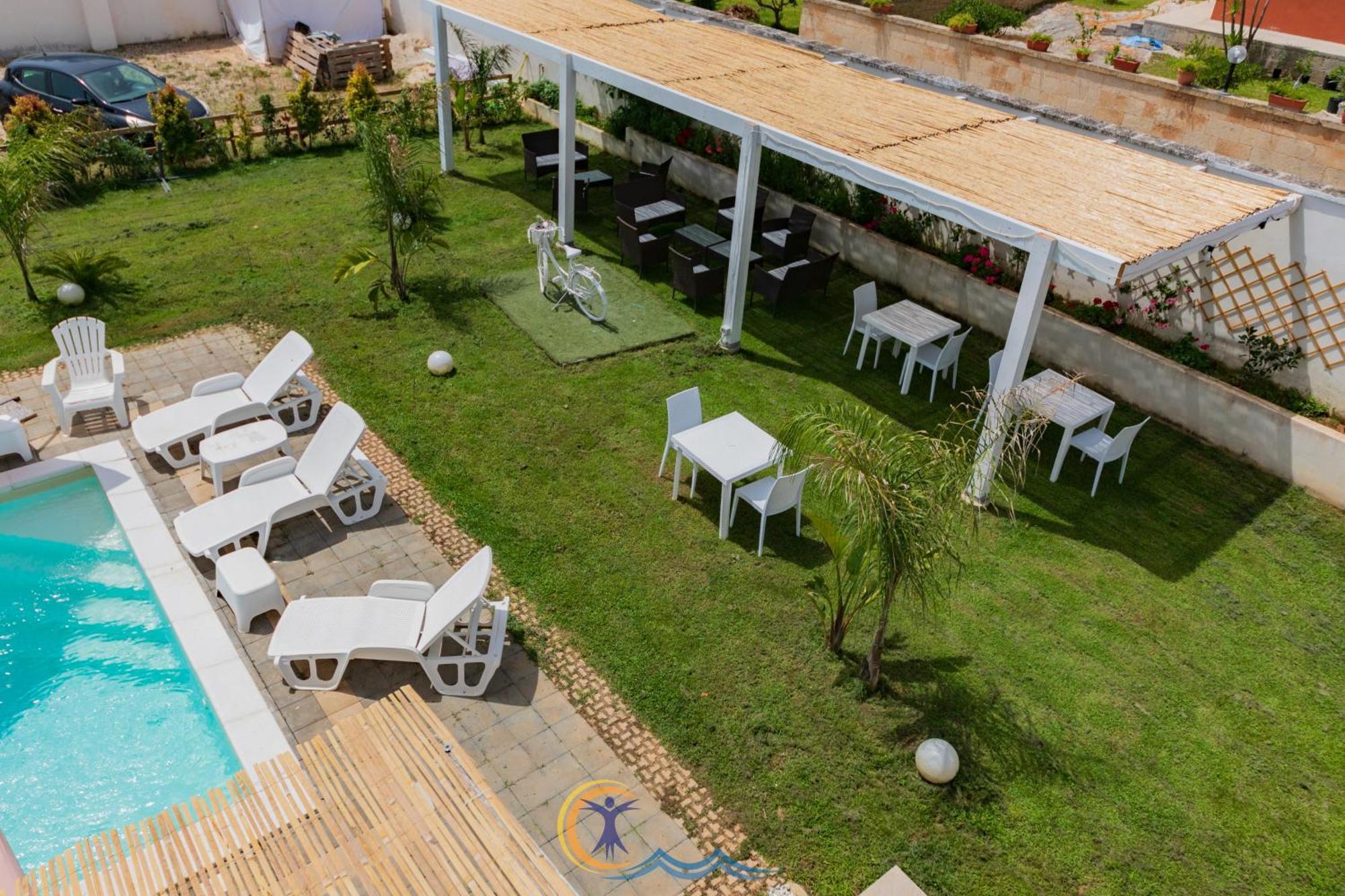 Villa Leonardo San Foca - Room, Pool & Restaurant Dış mekan fotoğraf