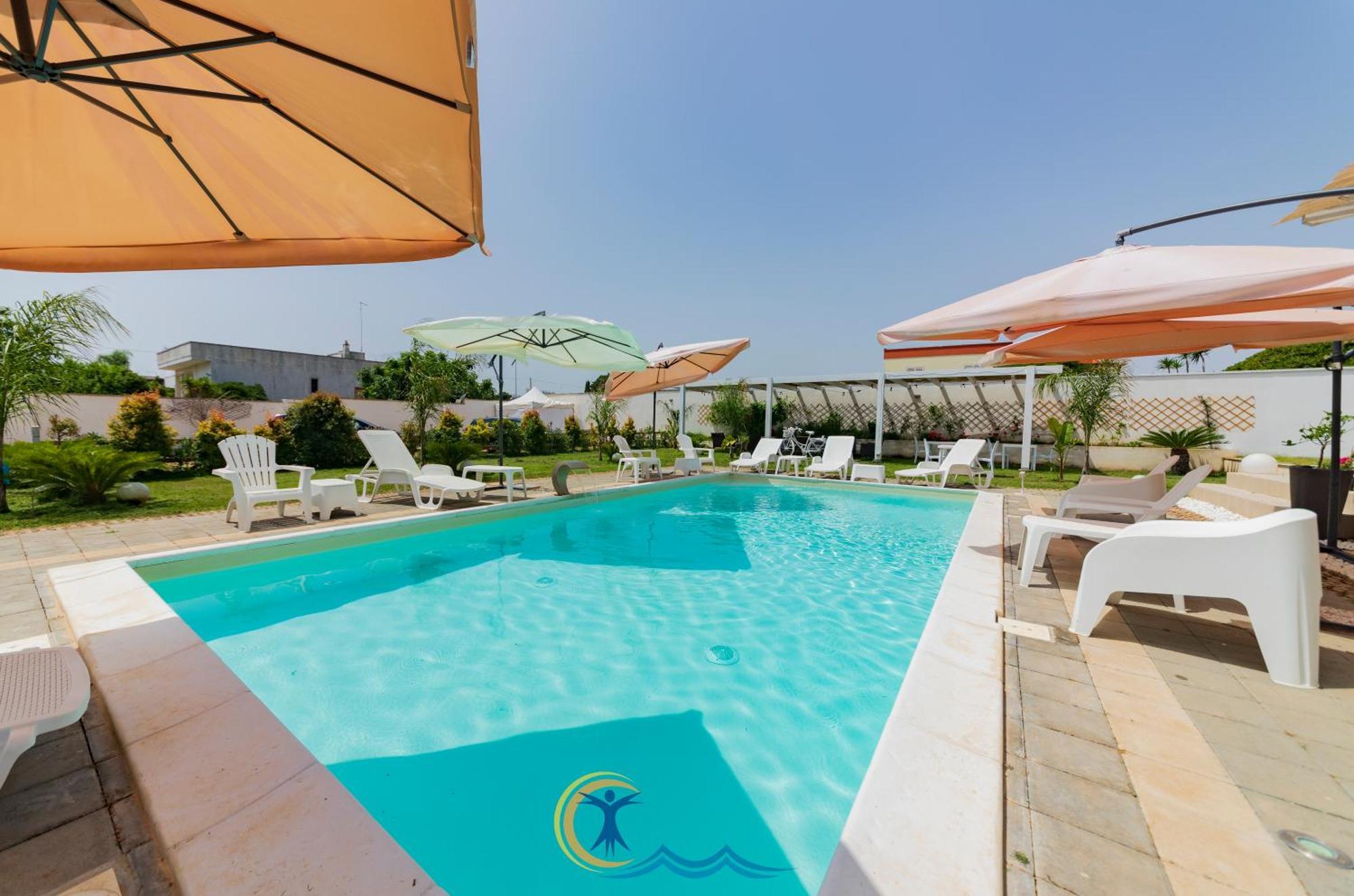 Villa Leonardo San Foca - Room, Pool & Restaurant Dış mekan fotoğraf